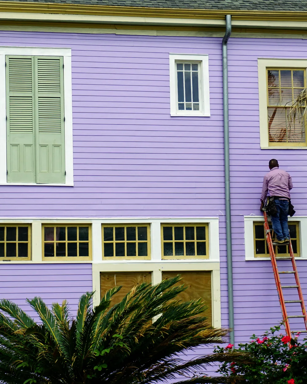MMA Pro Painting professional at work on a residential interior